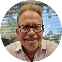 — James Marek，<br /> 高級總監 - 工程